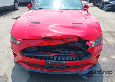 2018 Ford Mustang Ecoboost z USA, uszkodzony, nr VIN 1FATP8UH8J5165389